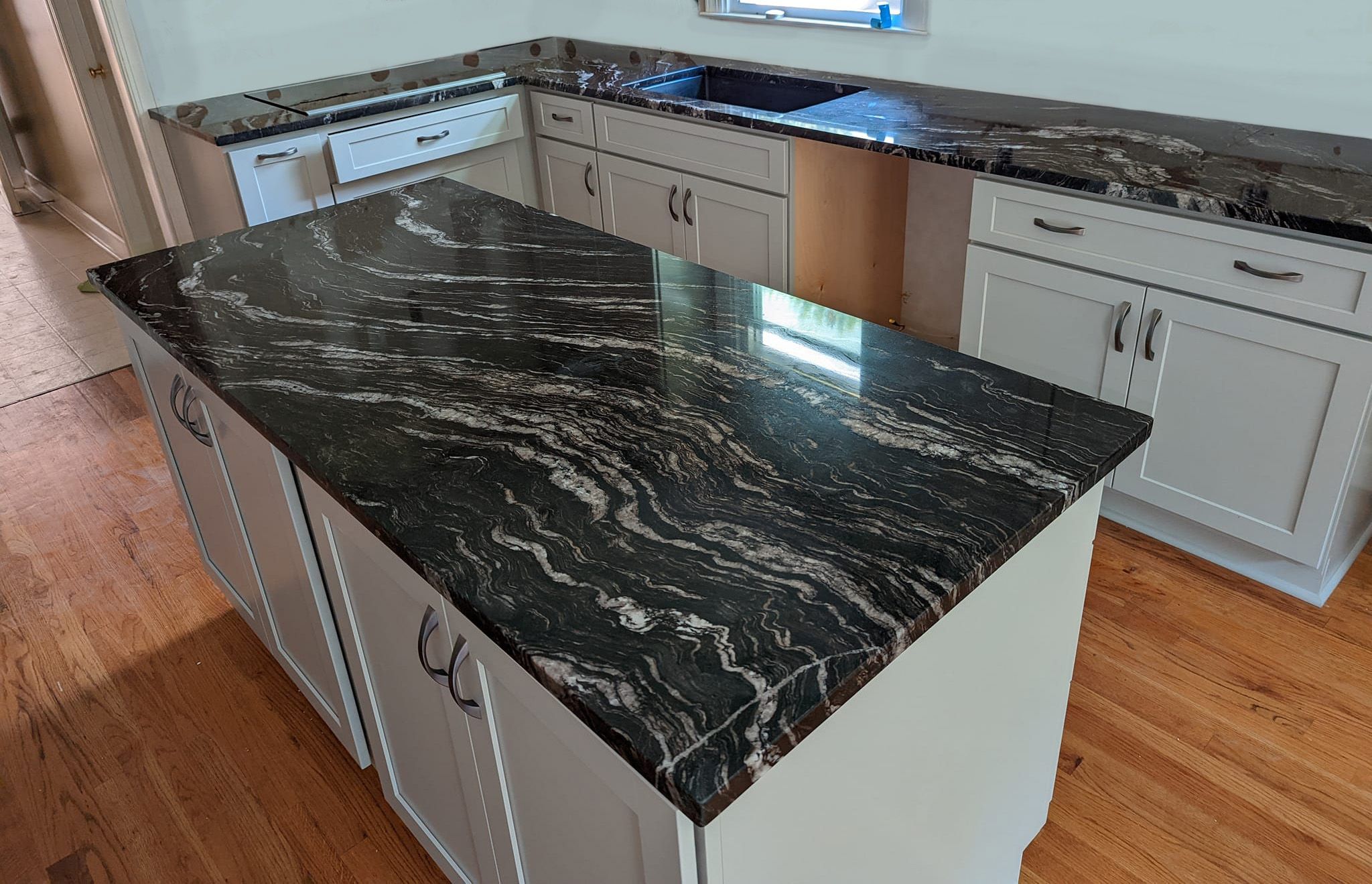 Titanium White Granite Kitchen Counters